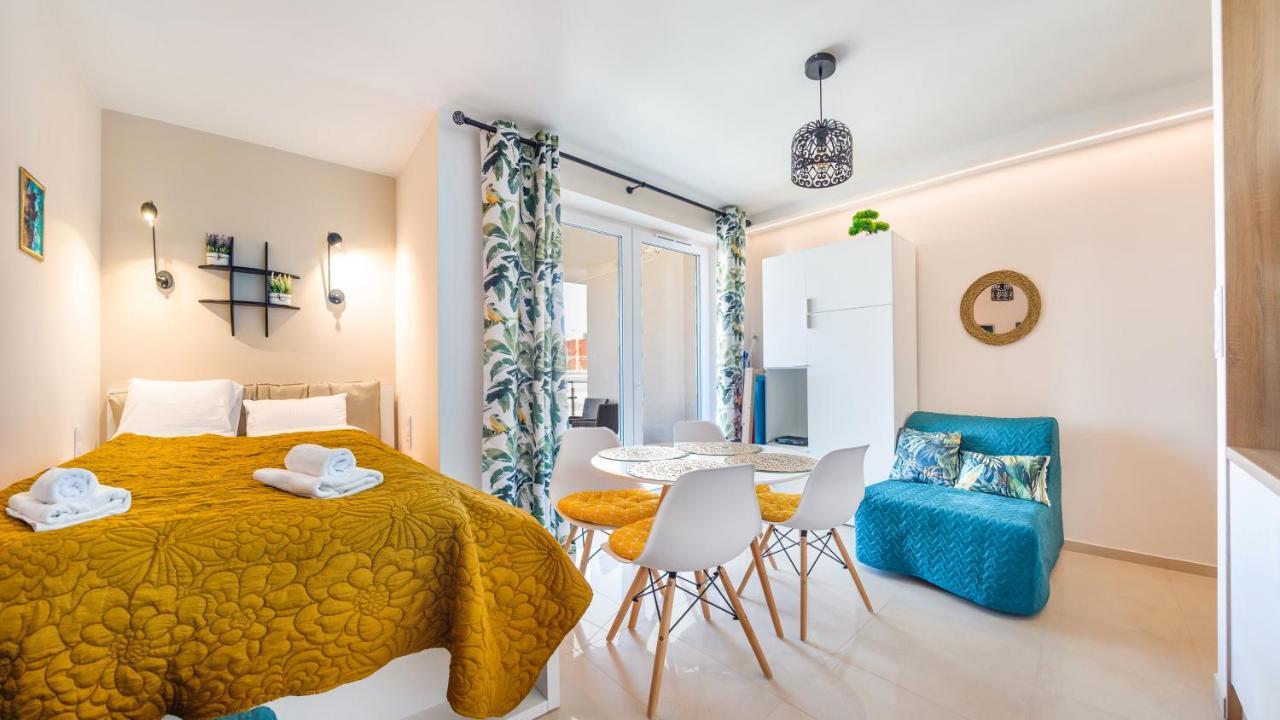 Apartamenty Sun & Snow Klifowa Ревал Екстериор снимка