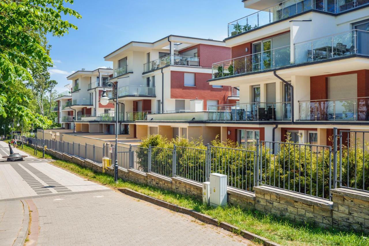 Apartamenty Sun & Snow Klifowa Ревал Екстериор снимка